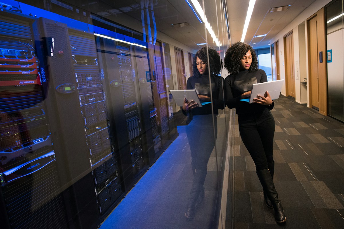Architecting Enterprise Growth: The Strategic Impact of AI Technology